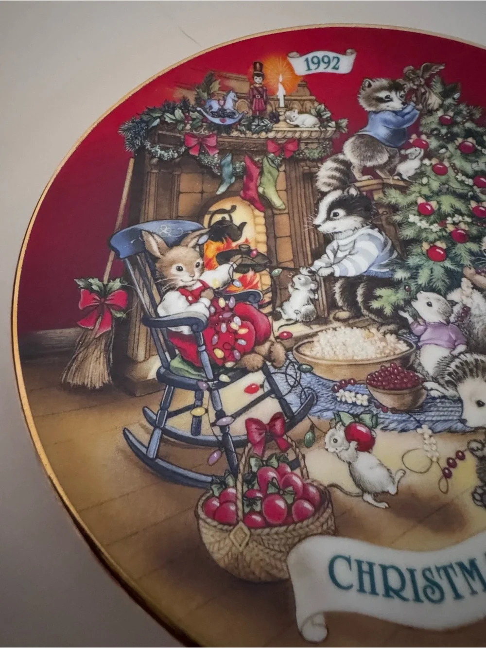 Vintage 1992 Avon Christmas Friends Woodland Animals 22K Gold Plate 8 Inch
